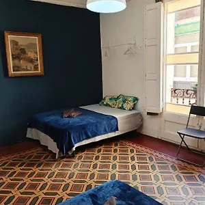 Banys Nous R5 Bed and breakfast