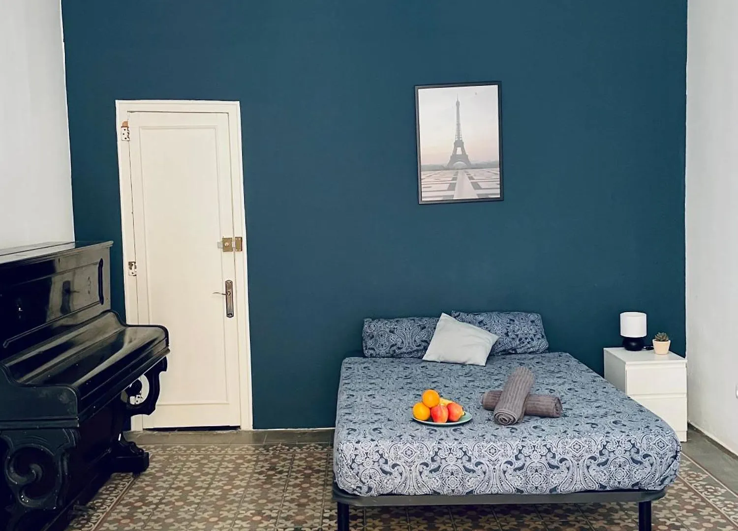 Banys Nous 1 Bed & Breakfast Barcelona Spain