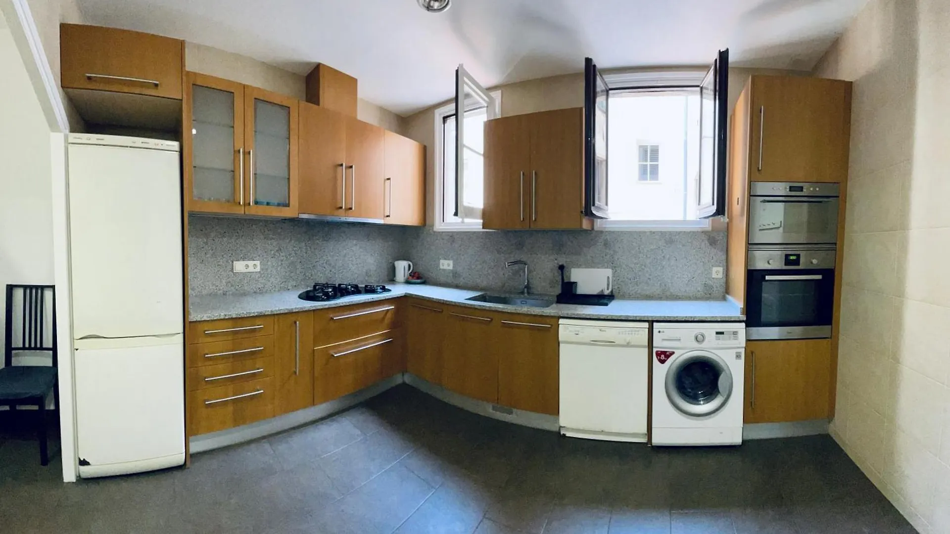 Banys Nous 1 Bed & Breakfast Barcelona